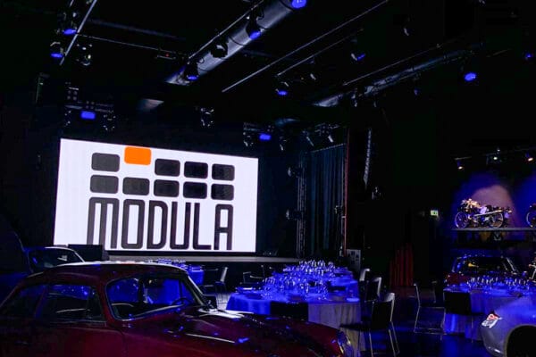 Business_Dinner_-_modula-4.jpg