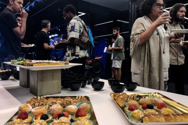 Meeting_-_its_maker-8.jpg