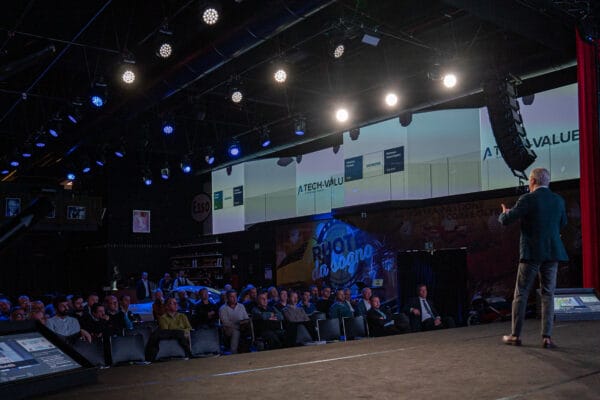 Meeting__Tour__Apericena_-_tech-value-21.jpg
