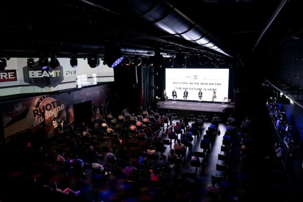 Meeting___Convention_-_beamit-31.jpg