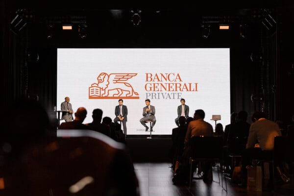 Meeting___Convention_-_generali_-3_-3.jpg