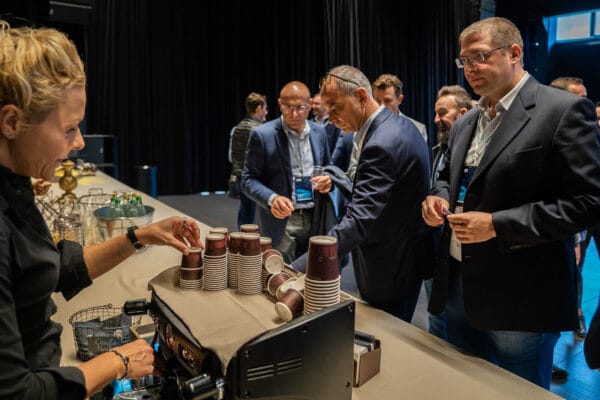 Meeting__aperitivo__dinner__lunch_-_siemens-2019-9.jpg