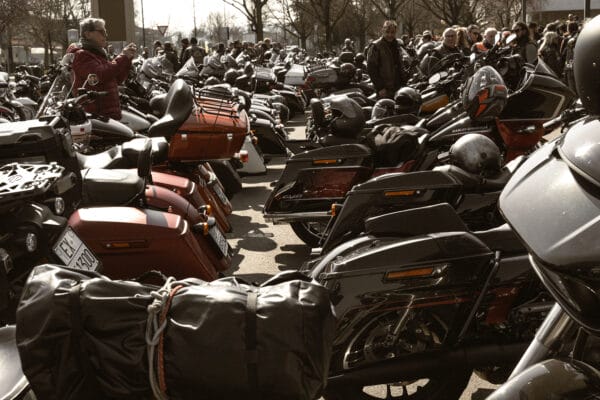Rompighiaccio_Harley_Davidson_-_arrivo-altre-4.jpg