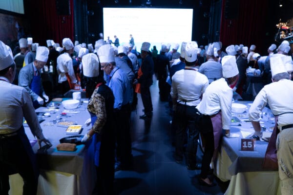 Tour_e_cena_servita_-_zadi-50.jpg