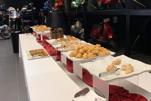 Welcome_coffee__Meeting__Lunch__Tour_-_evento_honda_10_.jpg
