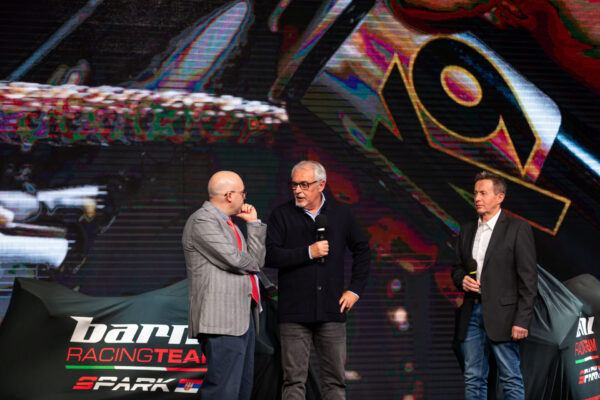 _AQ_1844